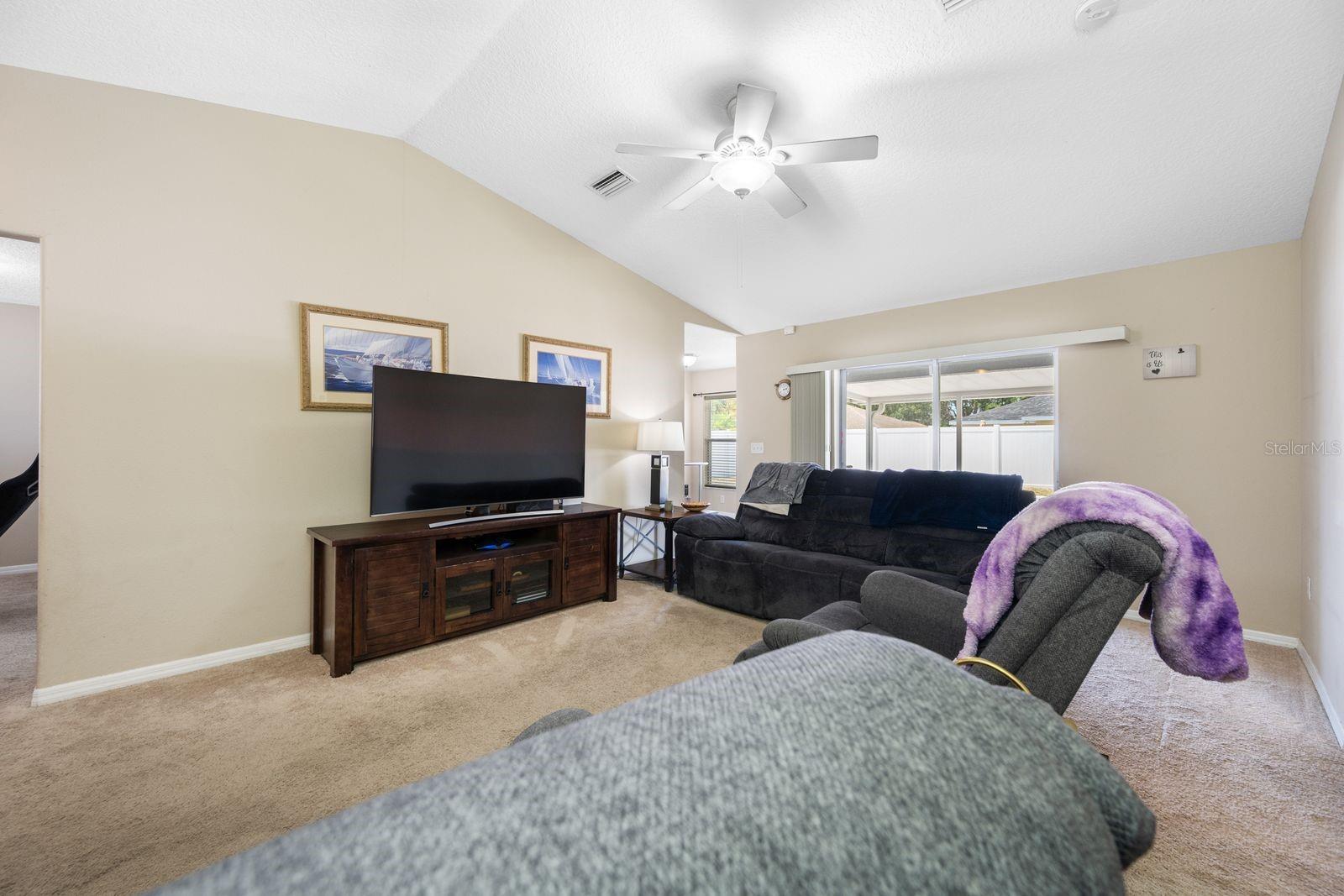 NORTH OAKS ESTATES - Residential