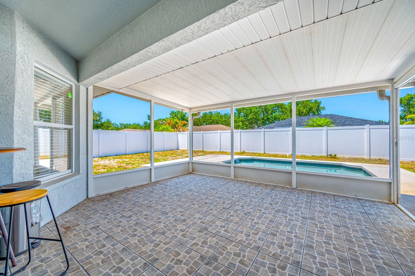 NORTH OAKS ESTATES - Residential