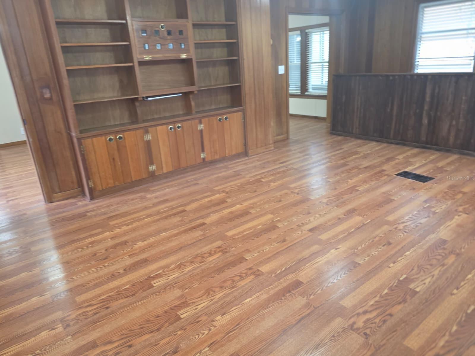 ELLIOT LENGLE - Residential