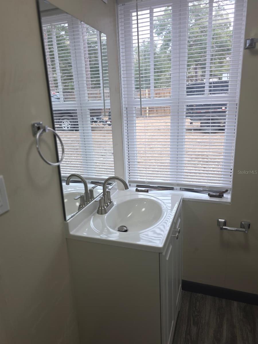 ELLIOT LENGLE - Residential