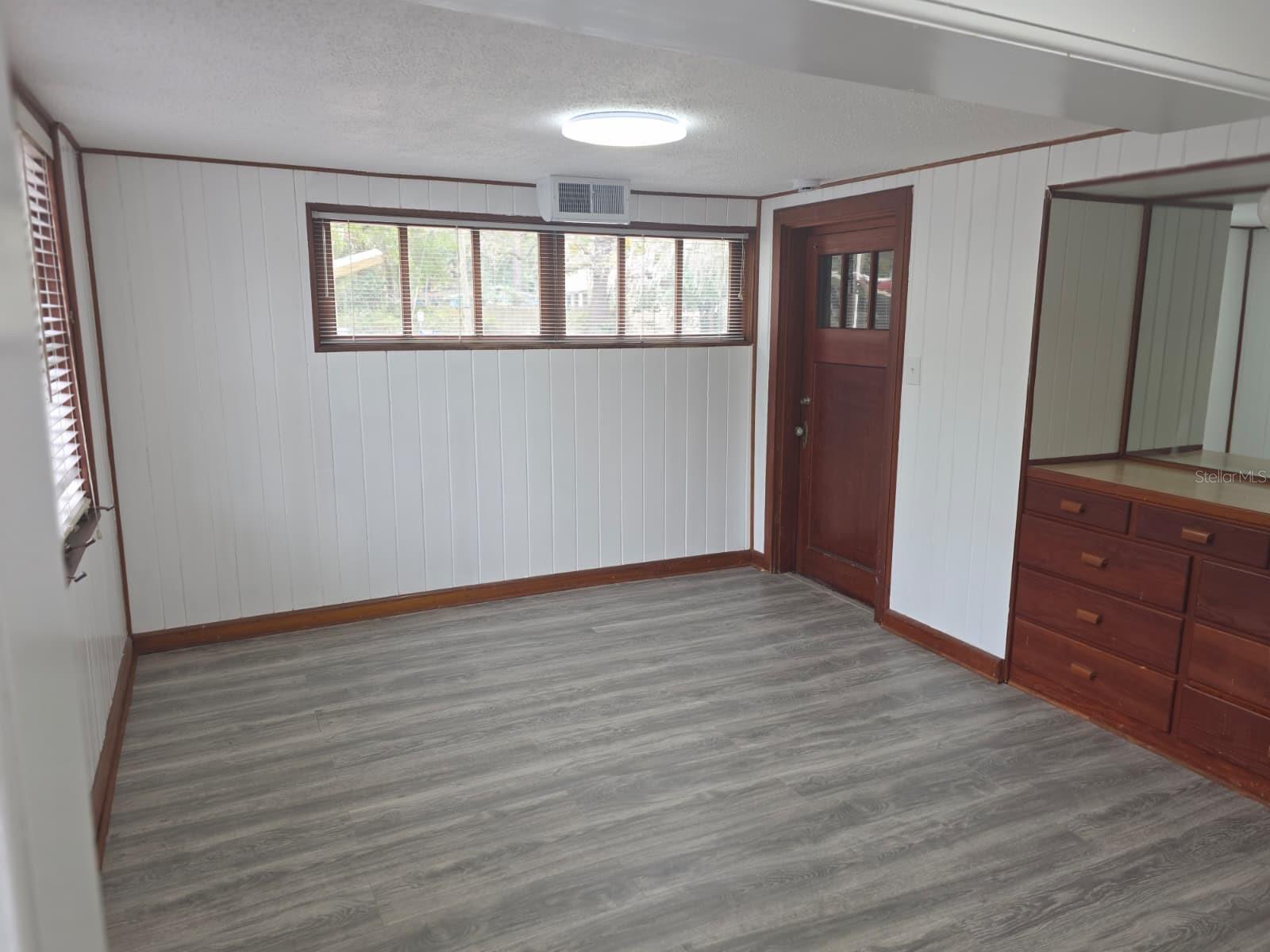 ELLIOT LENGLE - Residential