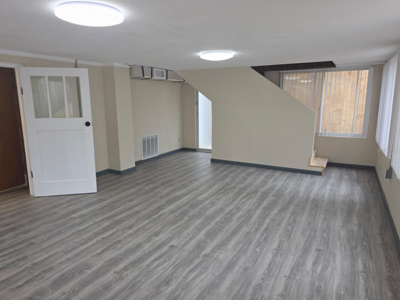 ELLIOT LENGLE - Residential