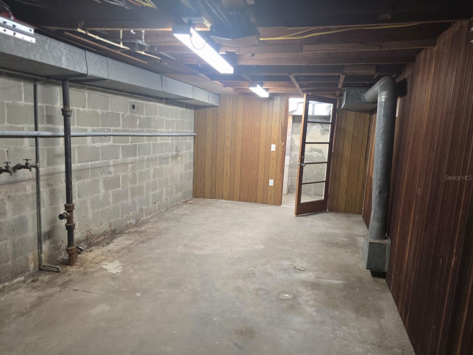 ELLIOT LENGLE - Residential