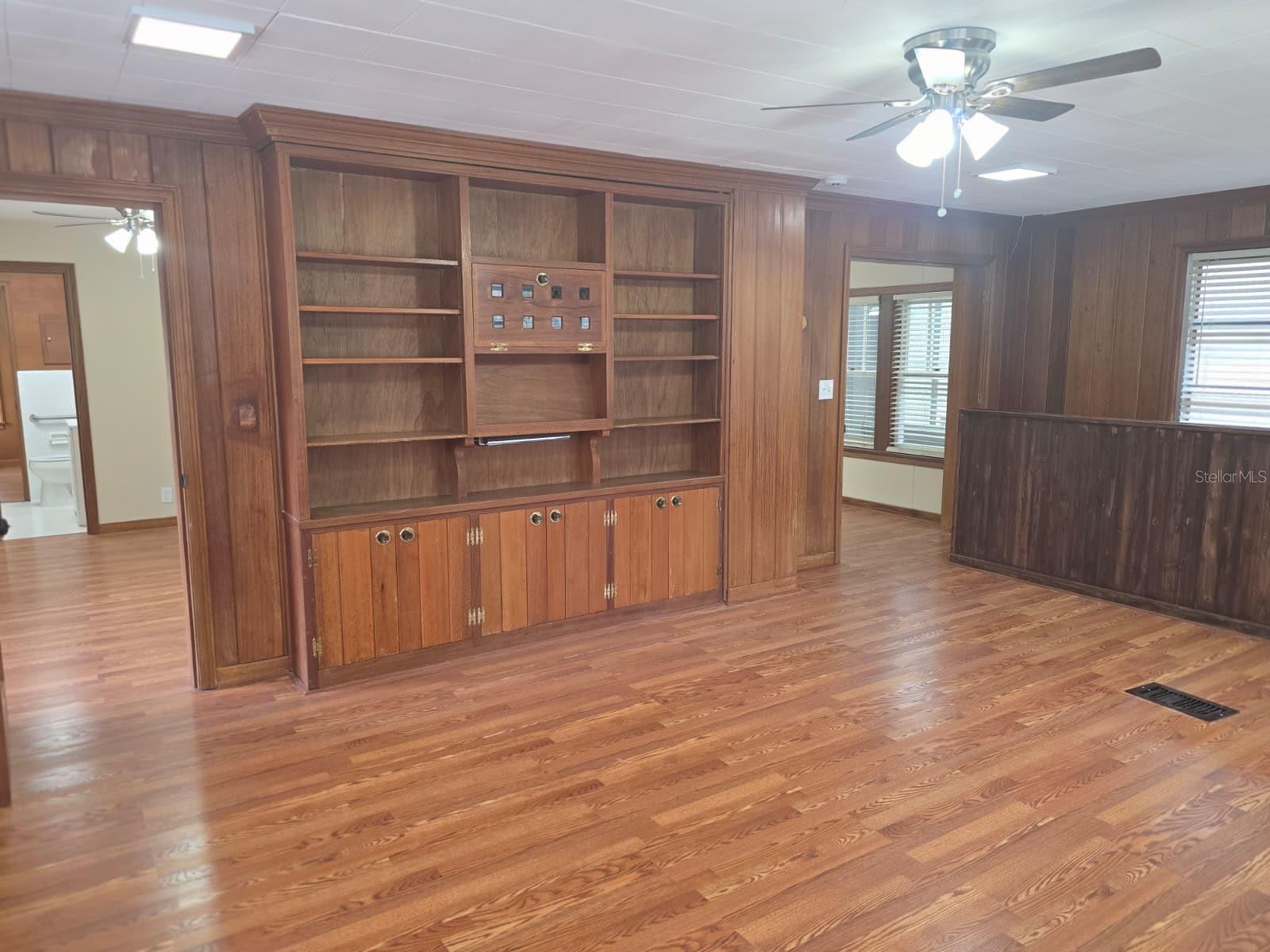 ELLIOT LENGLE - Residential