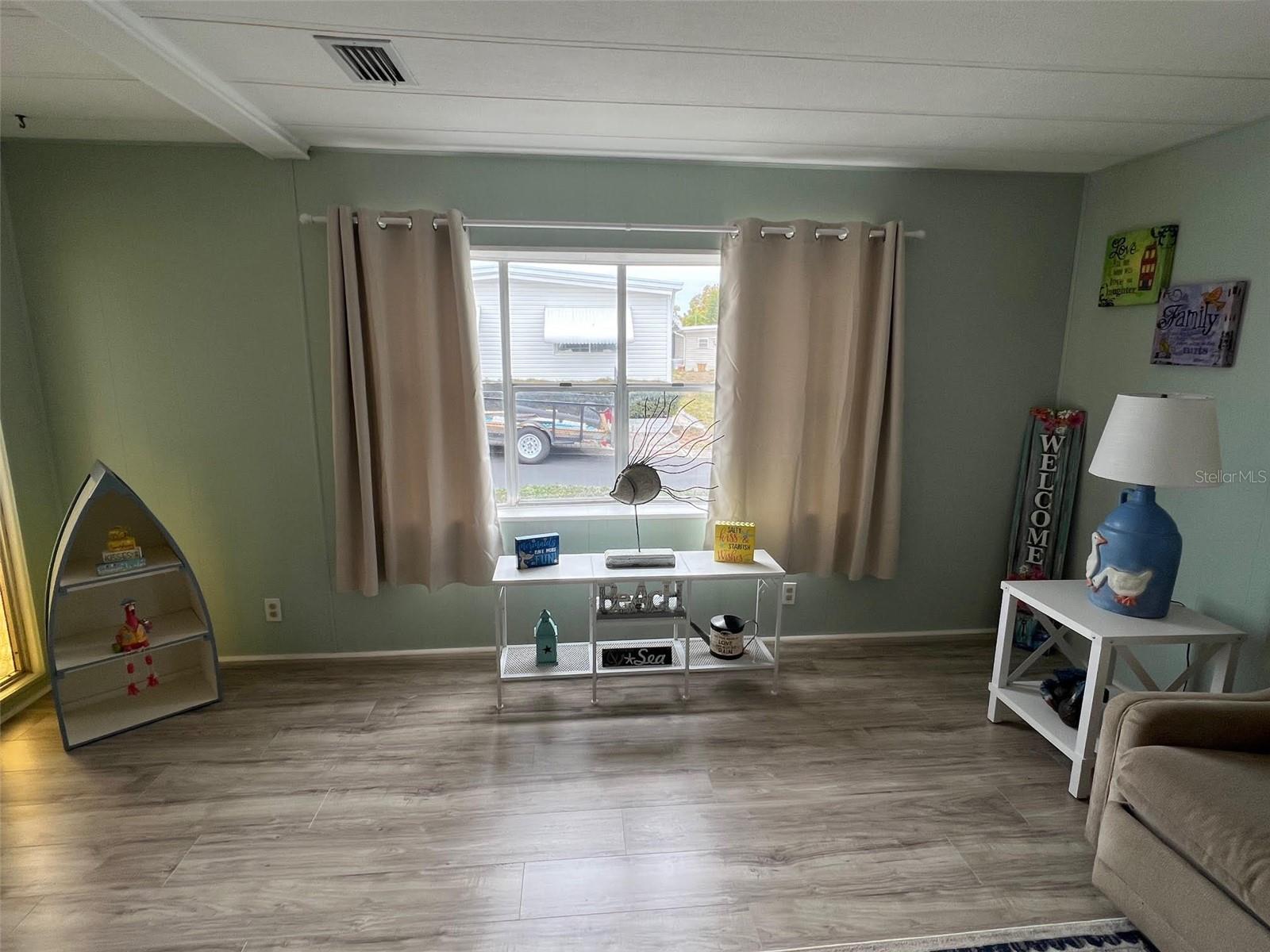 PALM HILL MOBILE HOME PARK UNREC - Residential