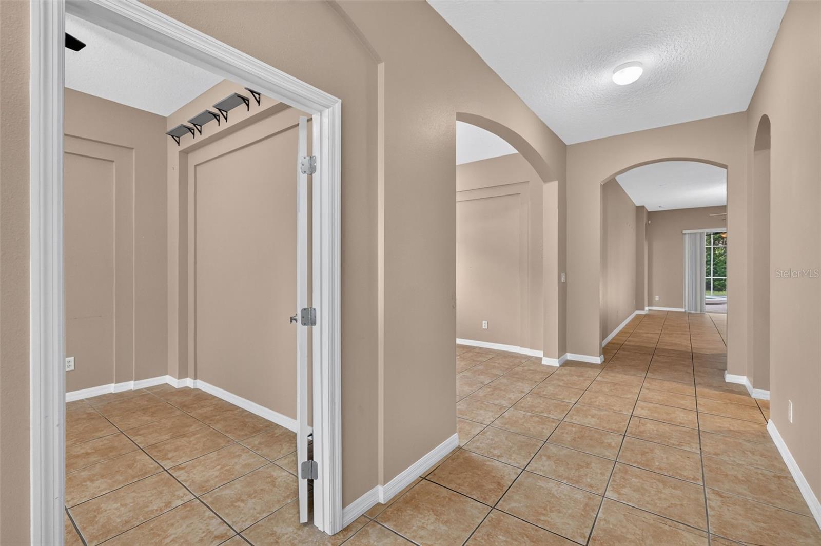8484 DOVER VIEW LANE