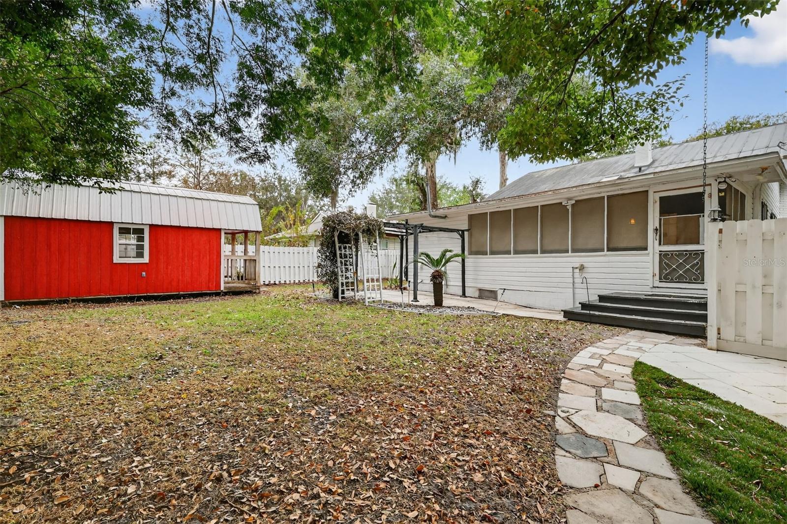 GULLERA HOMESTEAD - Residential