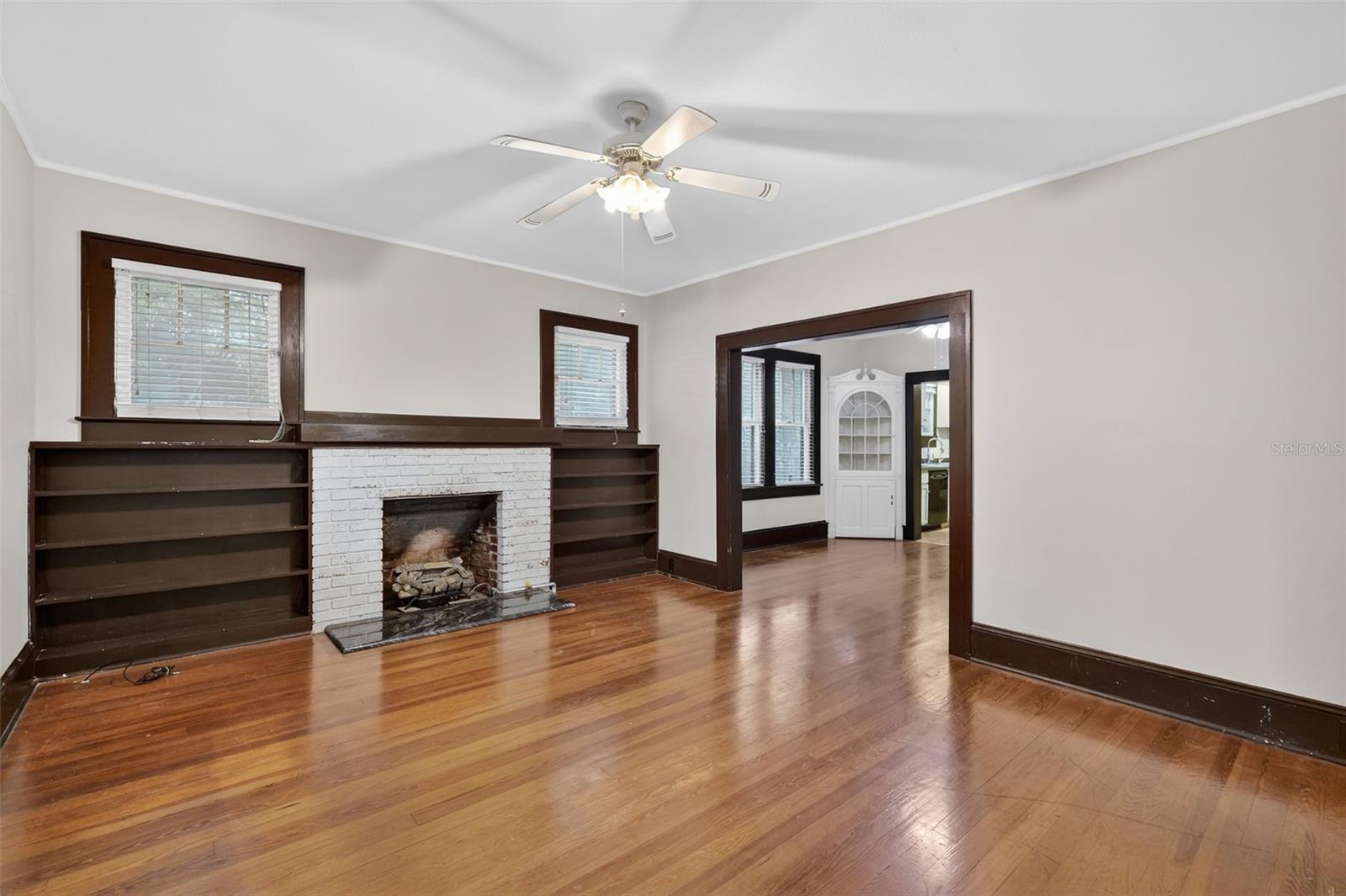 GULLERA HOMESTEAD - Residential