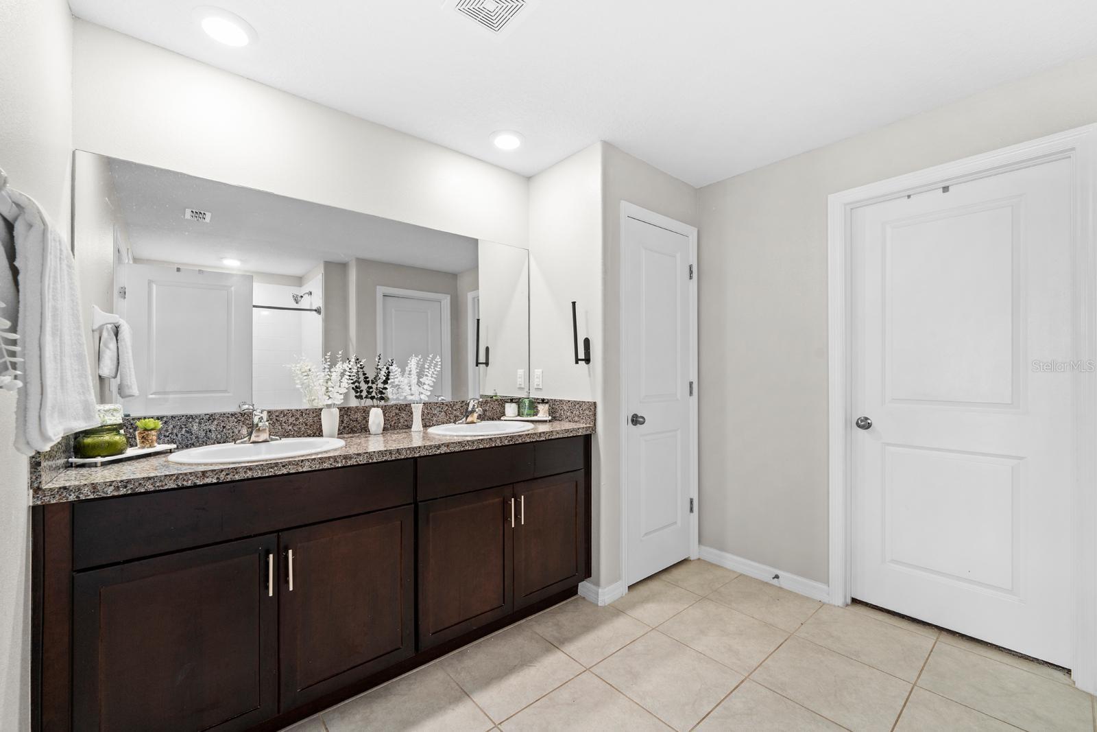 BELMONT SOUTH PH 2D - Residential