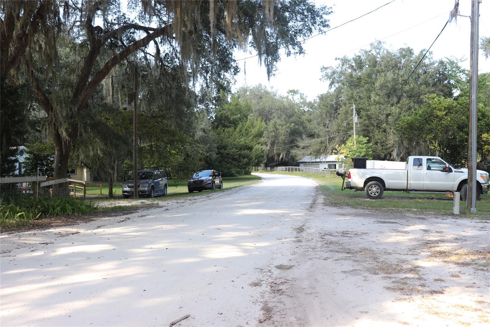 LAKE FOREST ESTATE - Residential