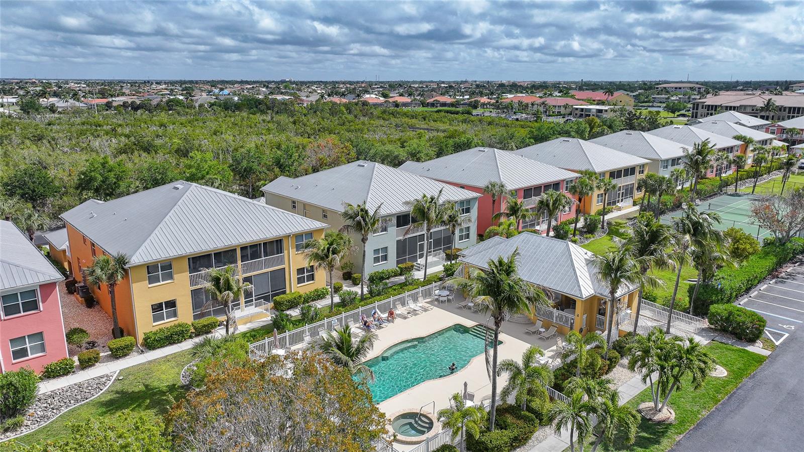 CLIPPER COVE VILLAGE BLDG 18 - Residential