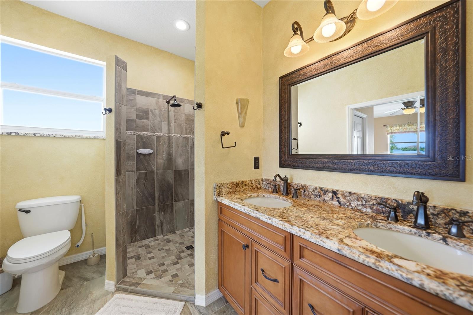 CLIPPER COVE VILLAGE BLDG 18 - Residential