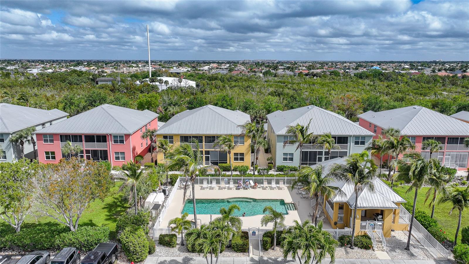 CLIPPER COVE VILLAGE BLDG 18 - Residential