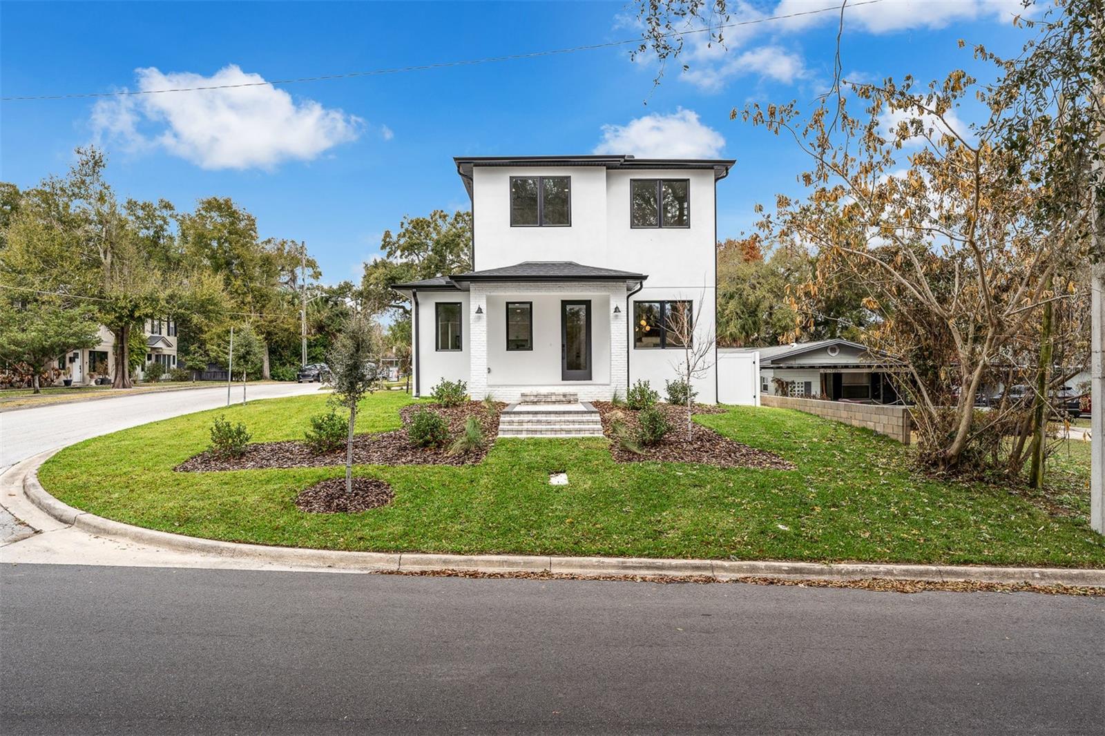 GOLDEN HGTS - Residential