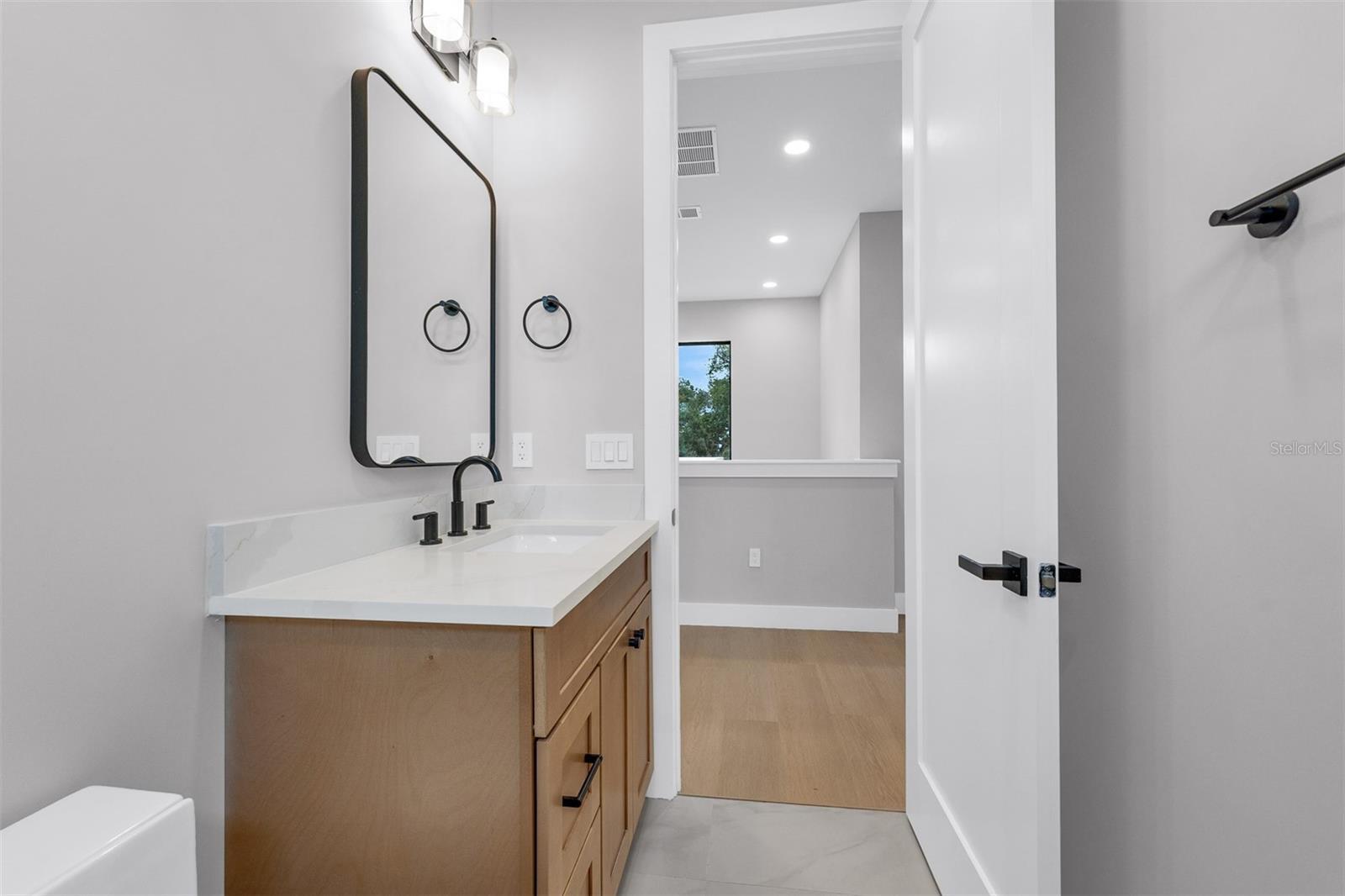 GOLDEN HGTS - Residential