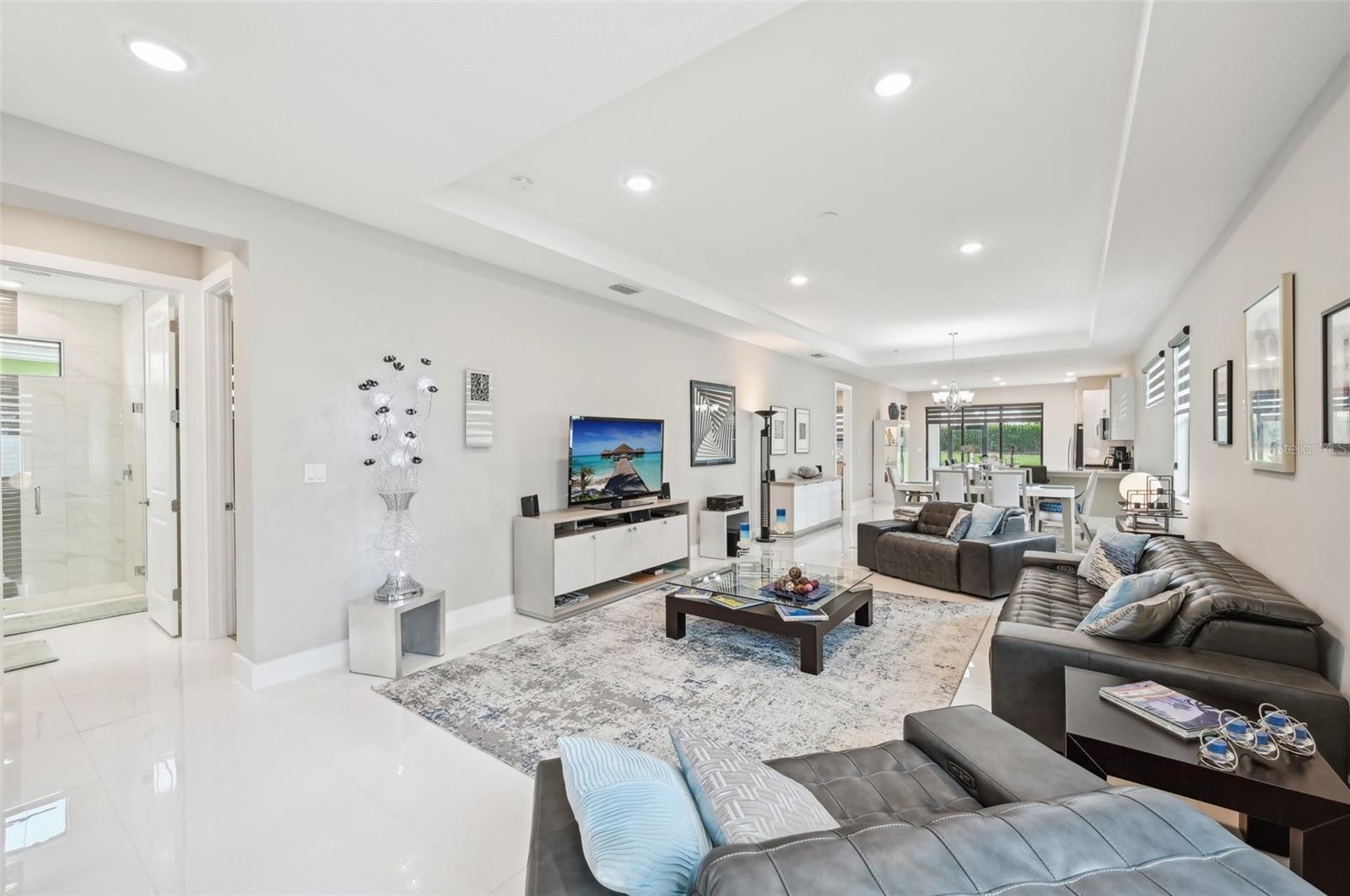 5244 BARNETT CIRCLE