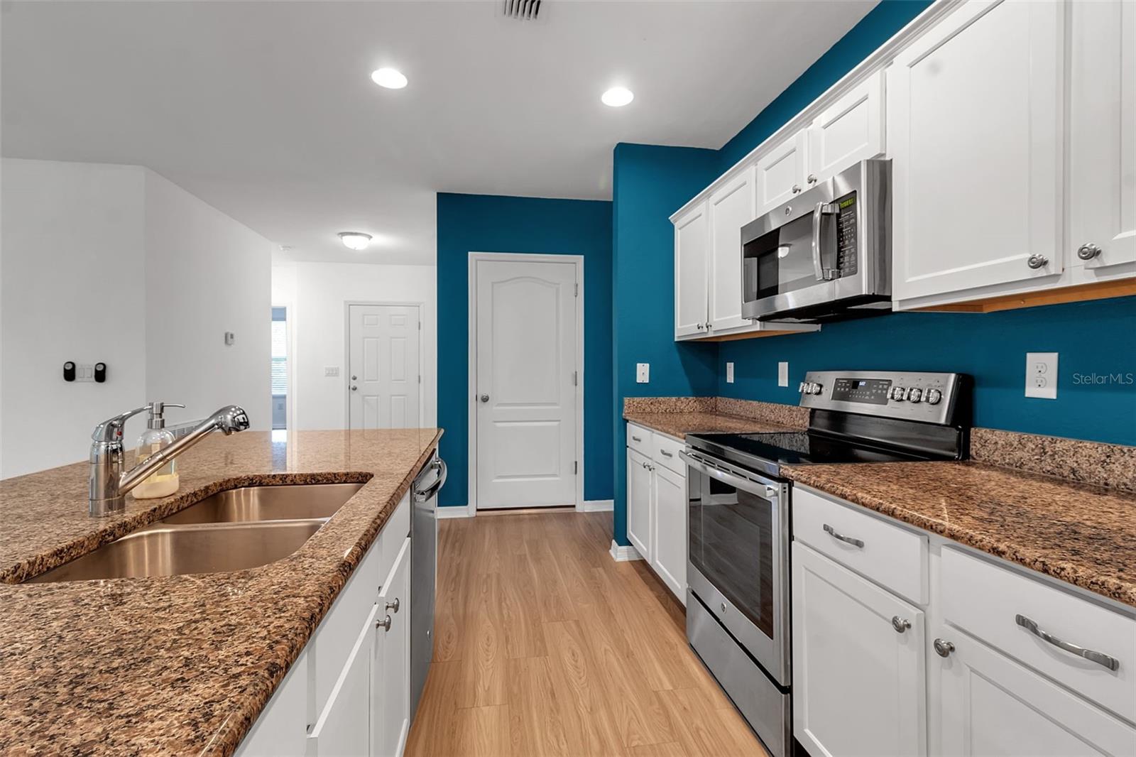 NORTH PORT - Residential