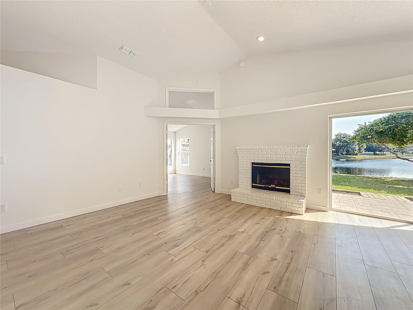 STONEBRIDGE PH 03 - Residential