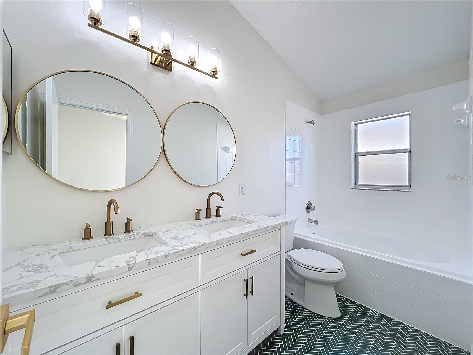 STONEBRIDGE PH 03 - Residential