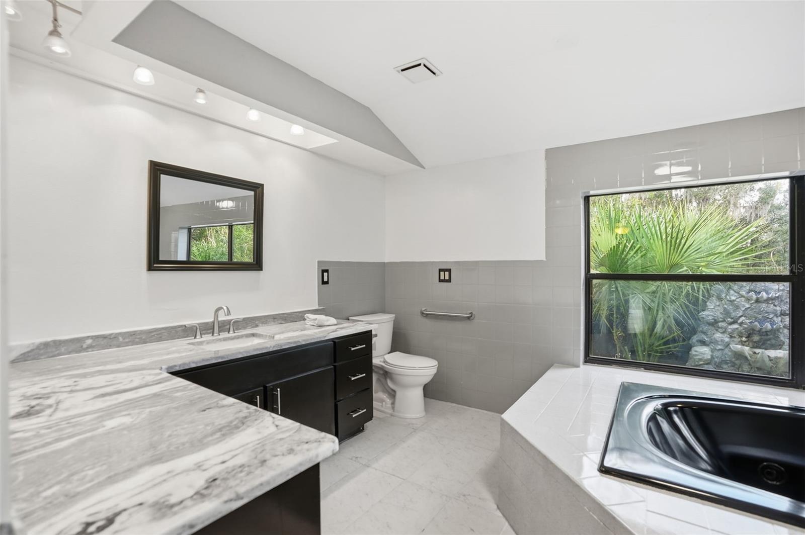 DOGWOOD ESTATE PH IV - Residential