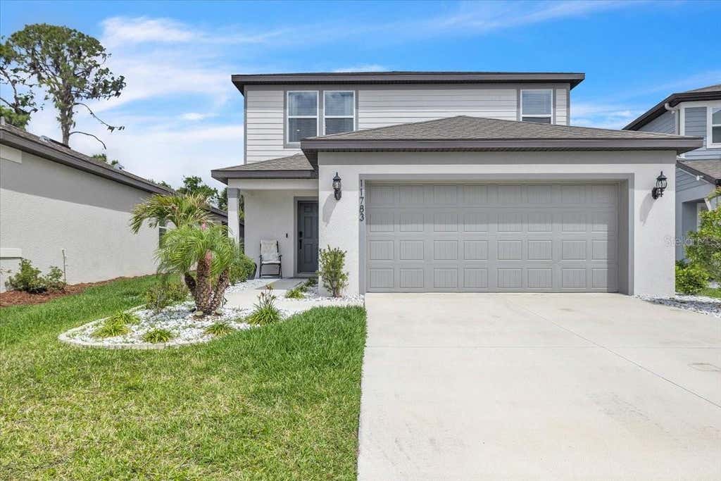Photo of 11783 Moonsail Drive, Parrish, FL 34219 (MLS # A4697809)