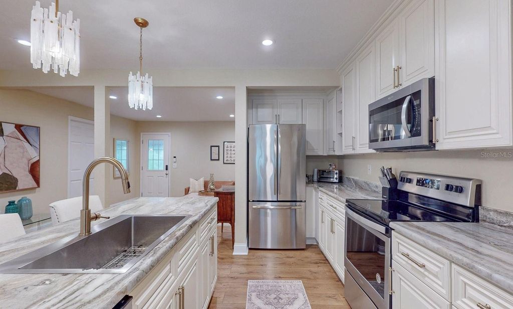 Photo of 1735 23rd Avenue N, St Petersburg, FL 33713 (MLS # TB8443505)