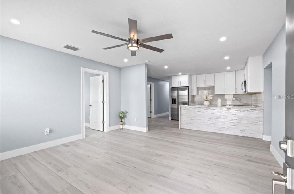 Photo of 817 W Bougainvillea Avenue, Tampa, FL 33612 (MLS # TB8474096)