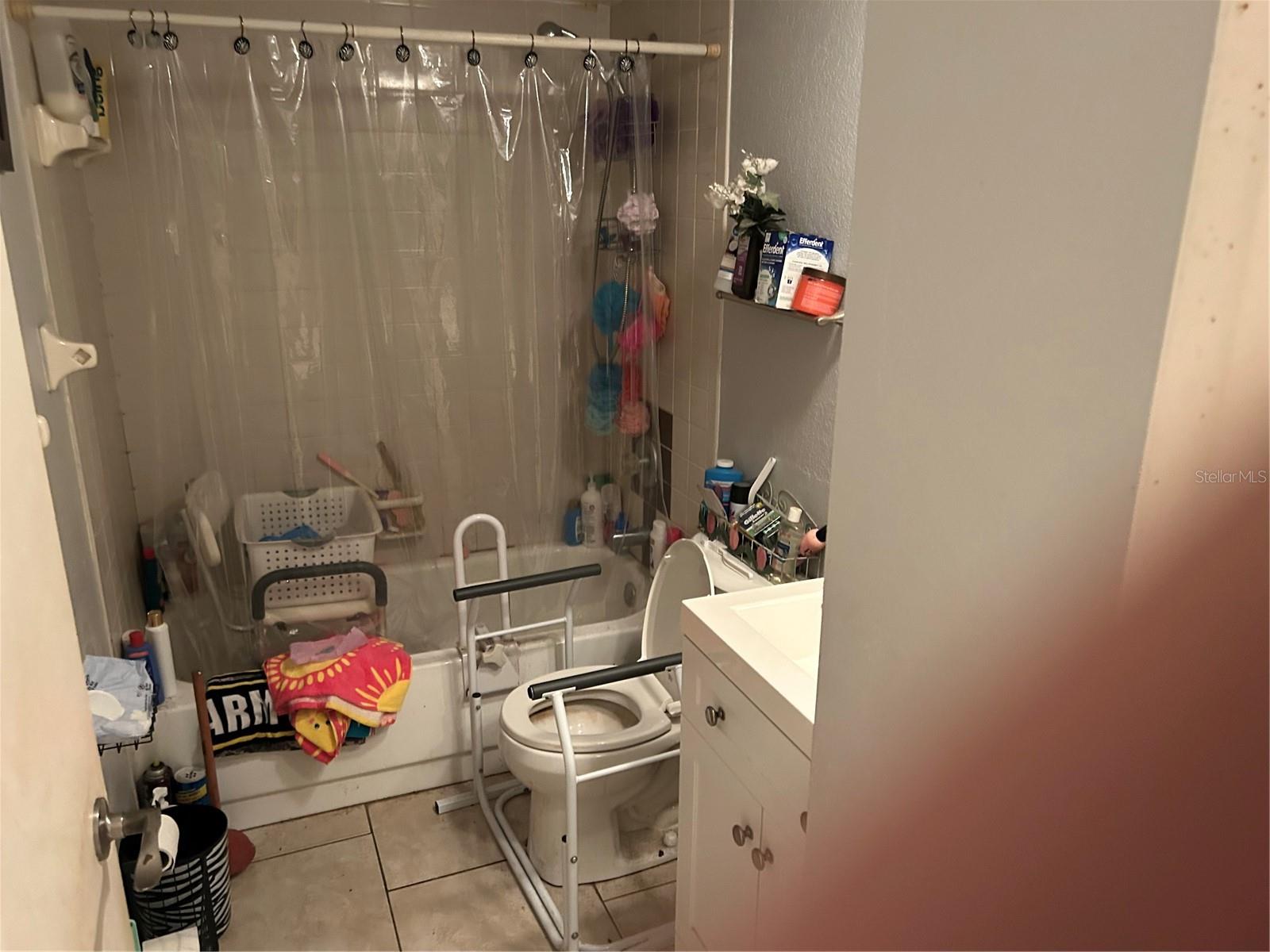 OUTLOOK VILLAGE CONDO - Residential
