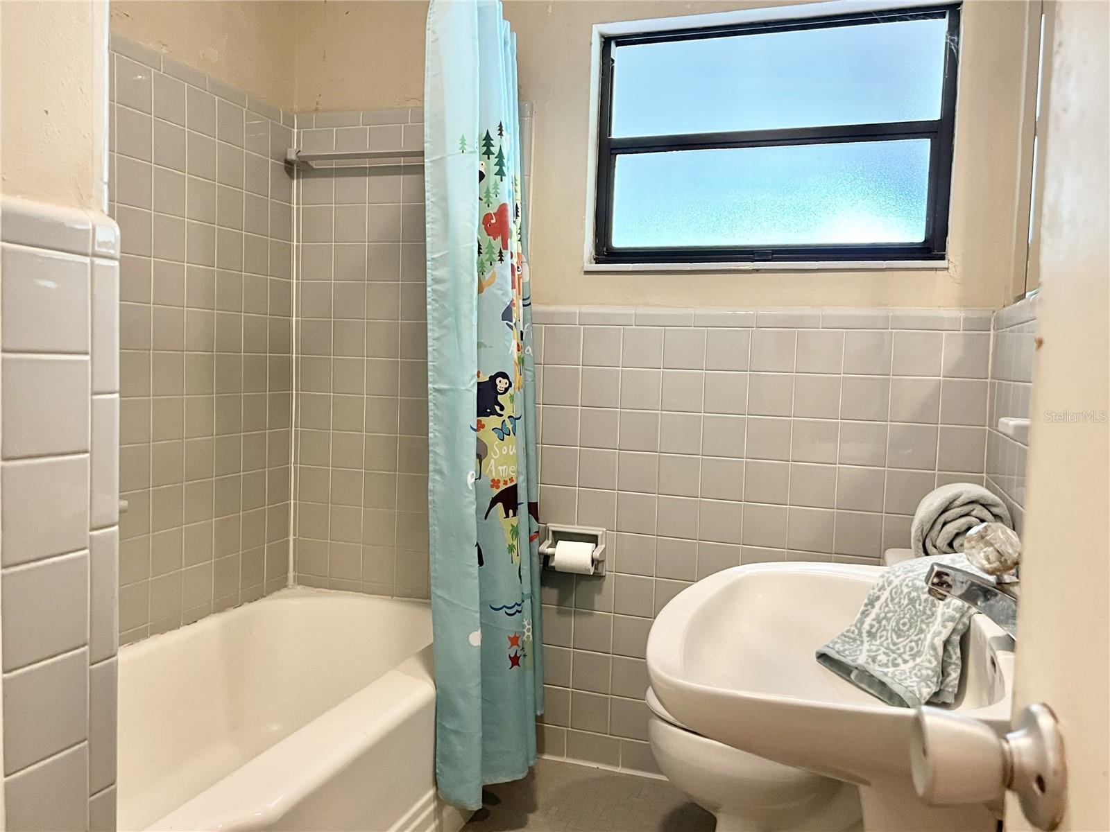 TEMPLE TERRACE GARDENS 3 - Residential