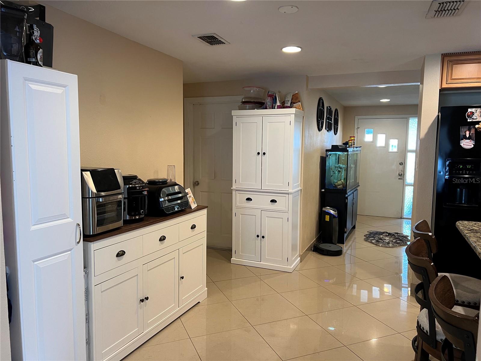 CREST RIDGE GARDENS - Residential Lease