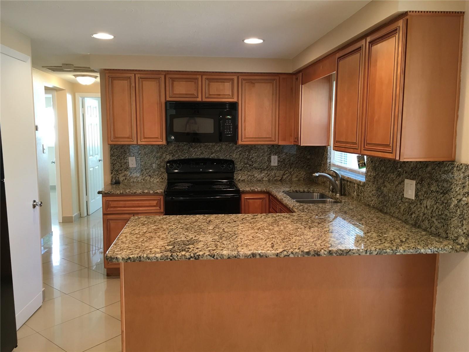 CREST RIDGE GARDENS - Residential Lease