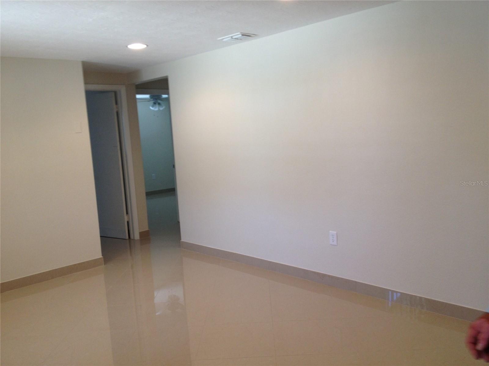 CREST RIDGE GARDENS - Residential Lease