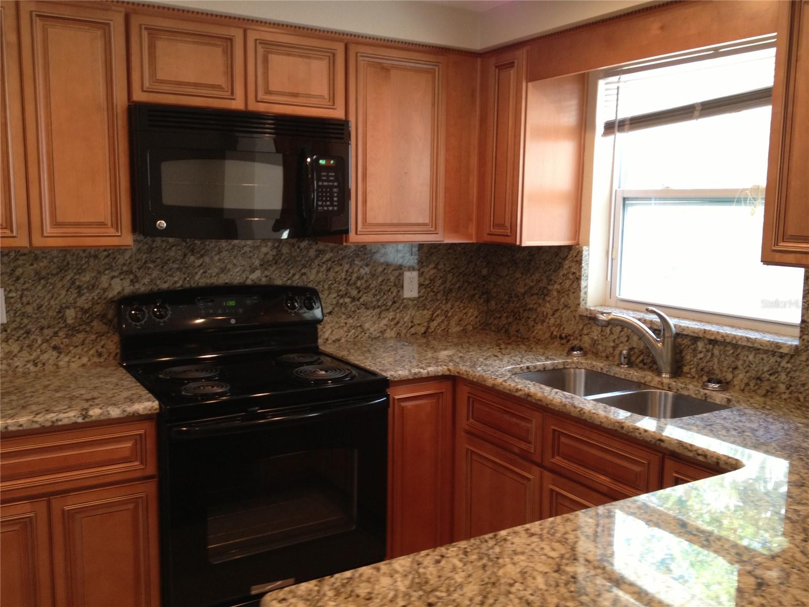 CREST RIDGE GARDENS - Residential Lease