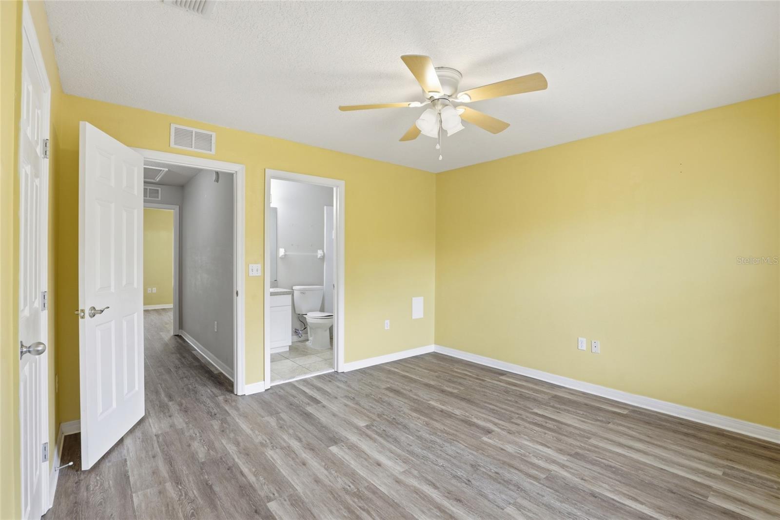 HAILEY GARDENS - Residential