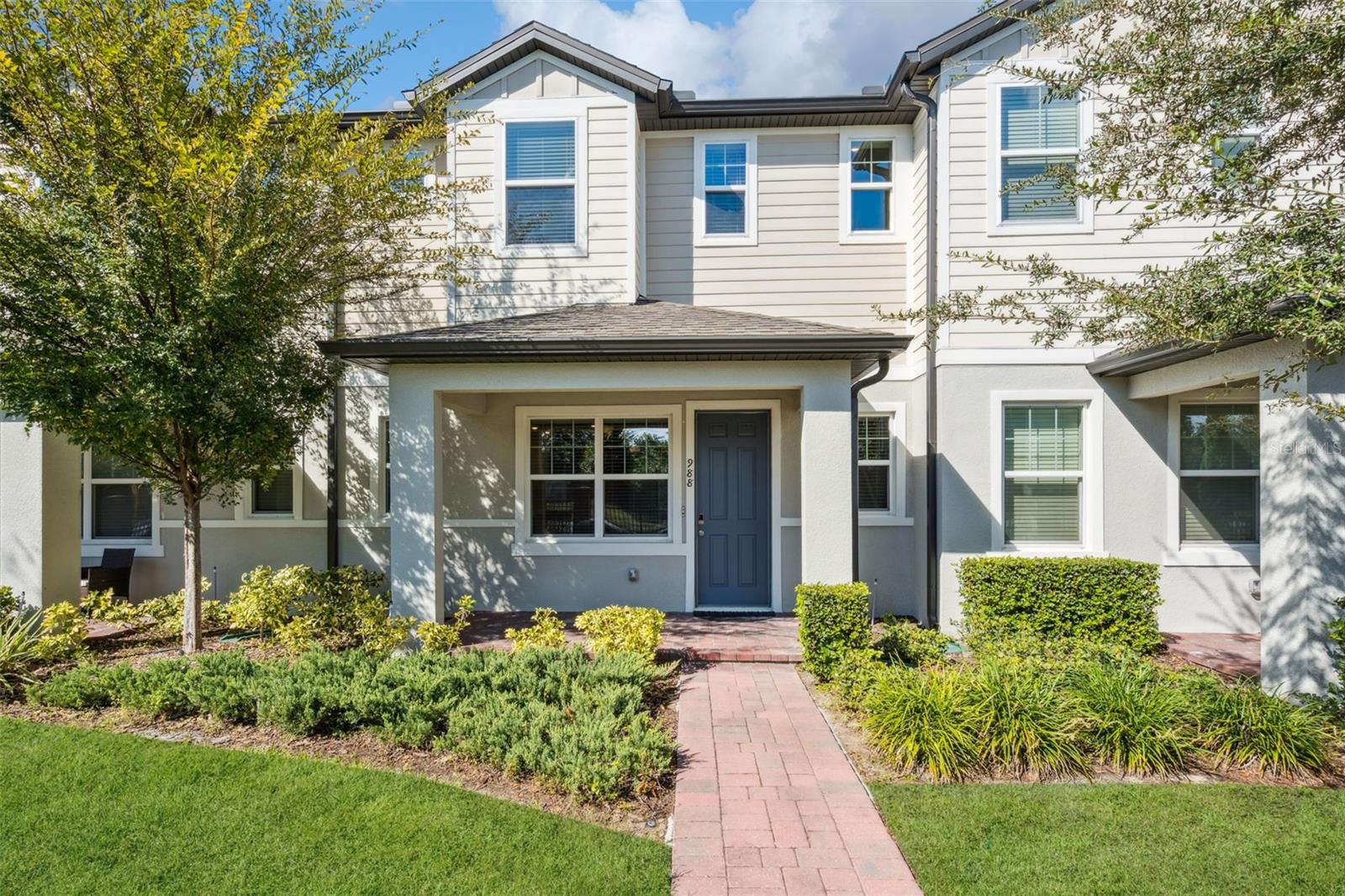 LEGACY PLACE - Residential