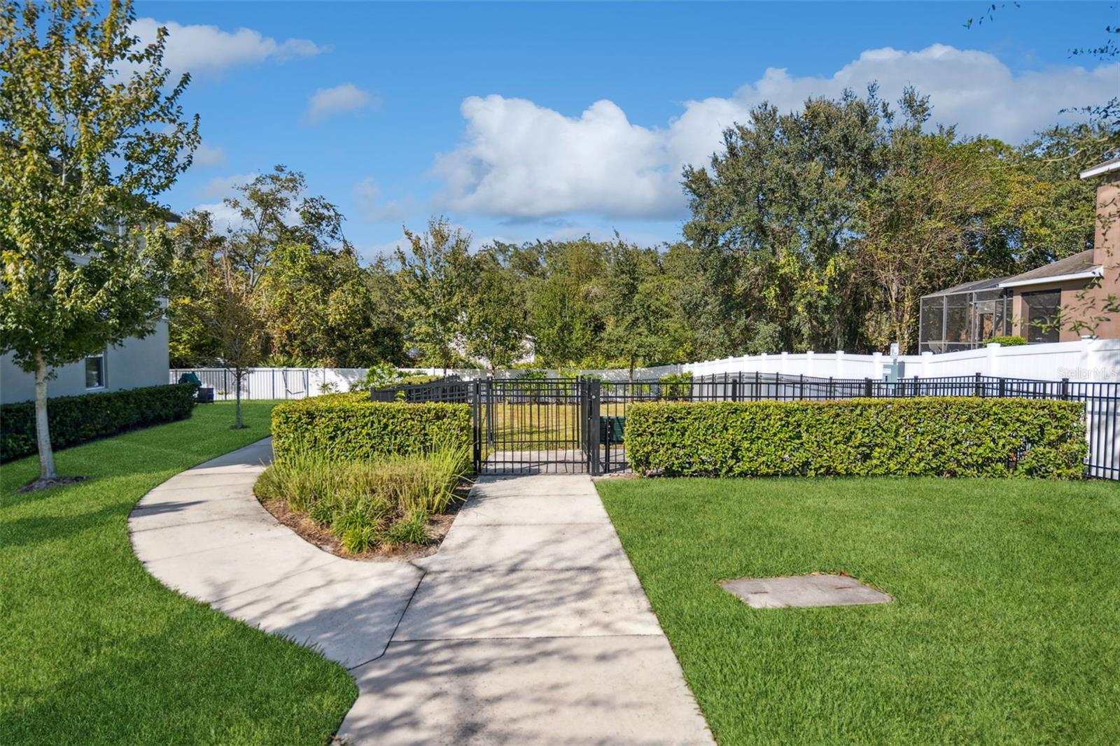 LEGACY PLACE - Residential