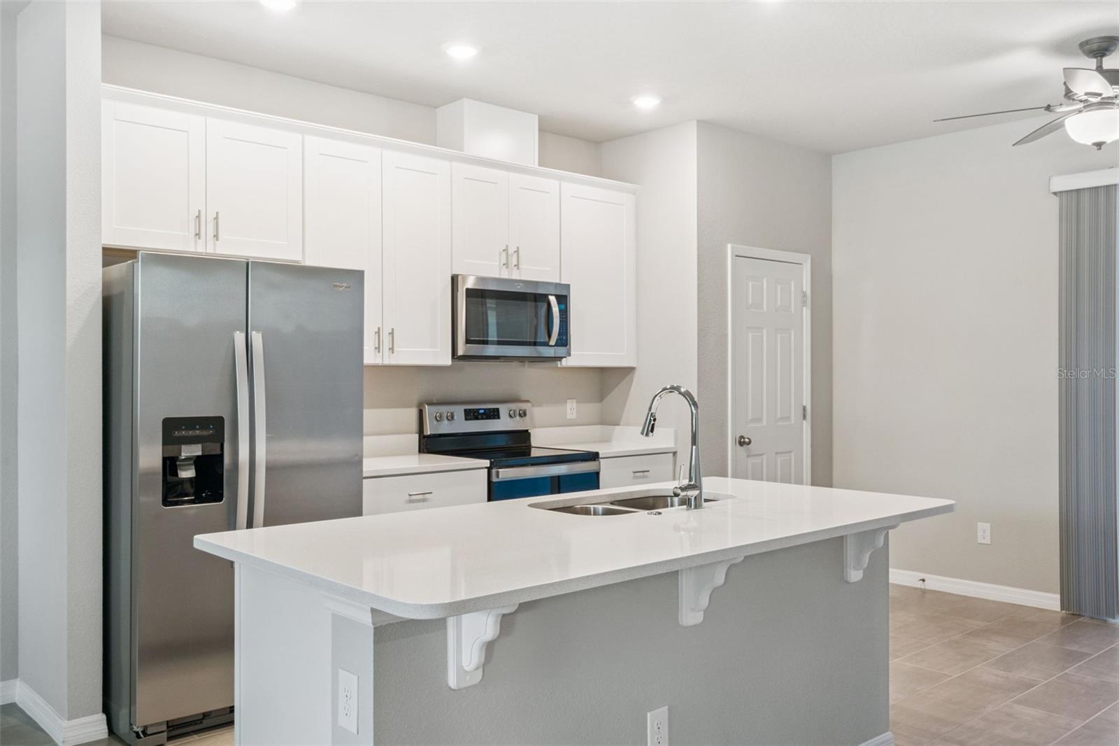 LEGACY PLACE - Residential