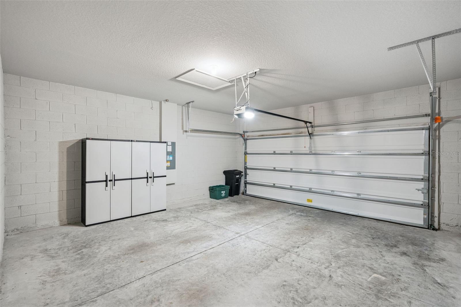 LEGACY PLACE - Residential