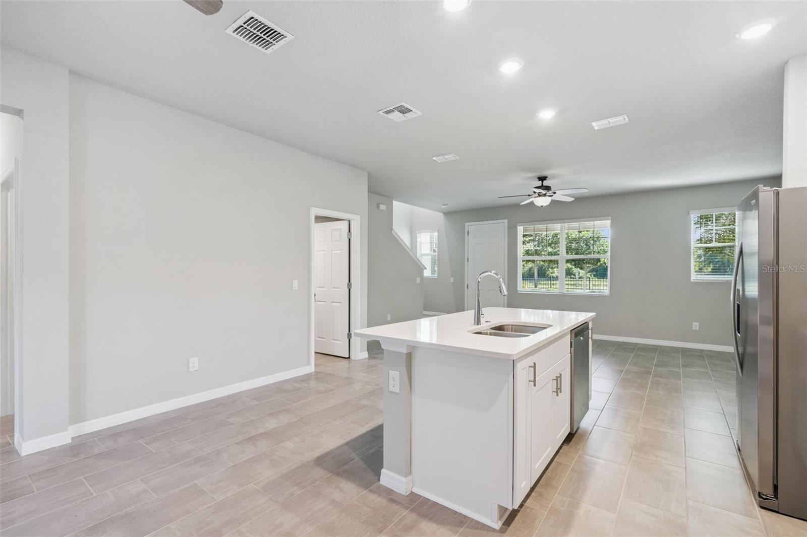 LEGACY PLACE - Residential