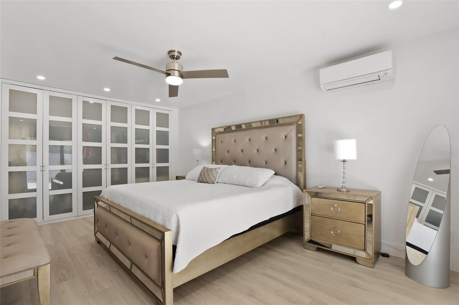 BAYSHORE ESTATES 4 - Residential