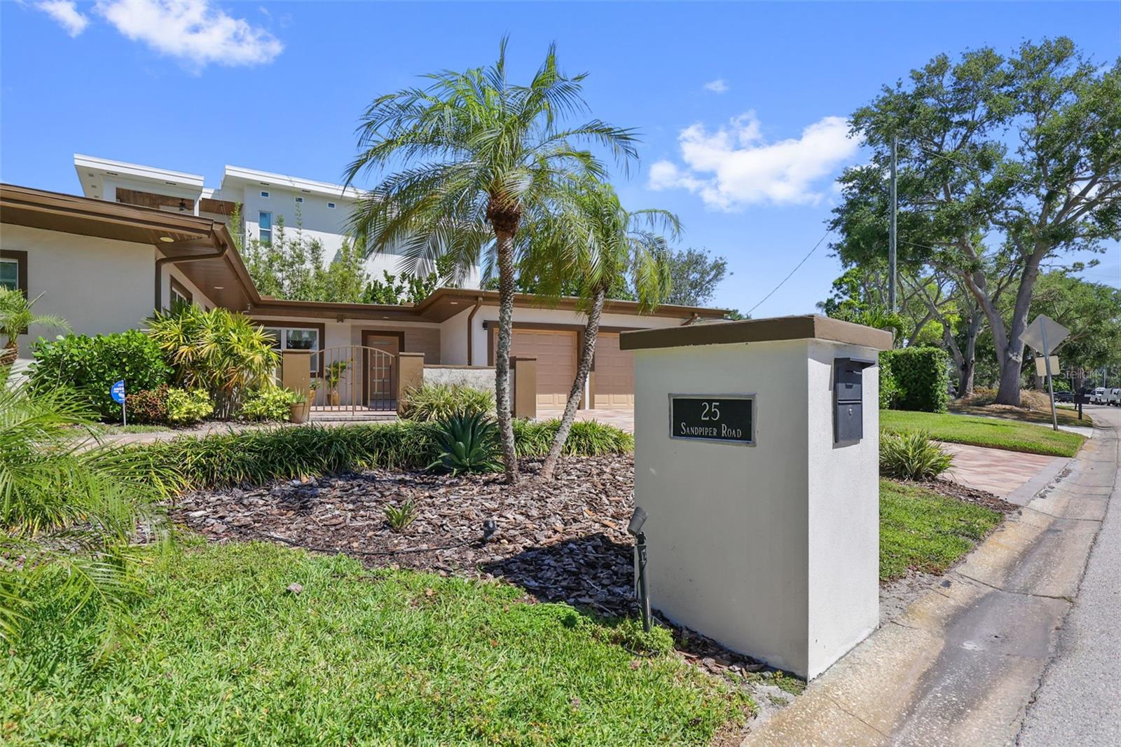 BAYSHORE ESTATES 4 - Residential