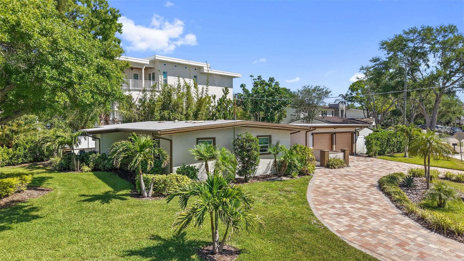 BAYSHORE ESTATES 4 - Residential