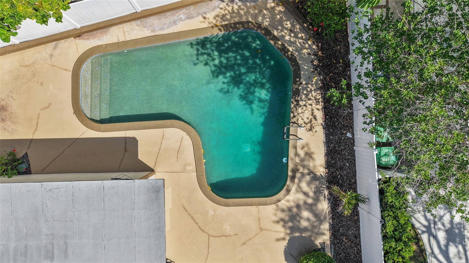 BAYSHORE ESTATES 4 - Residential