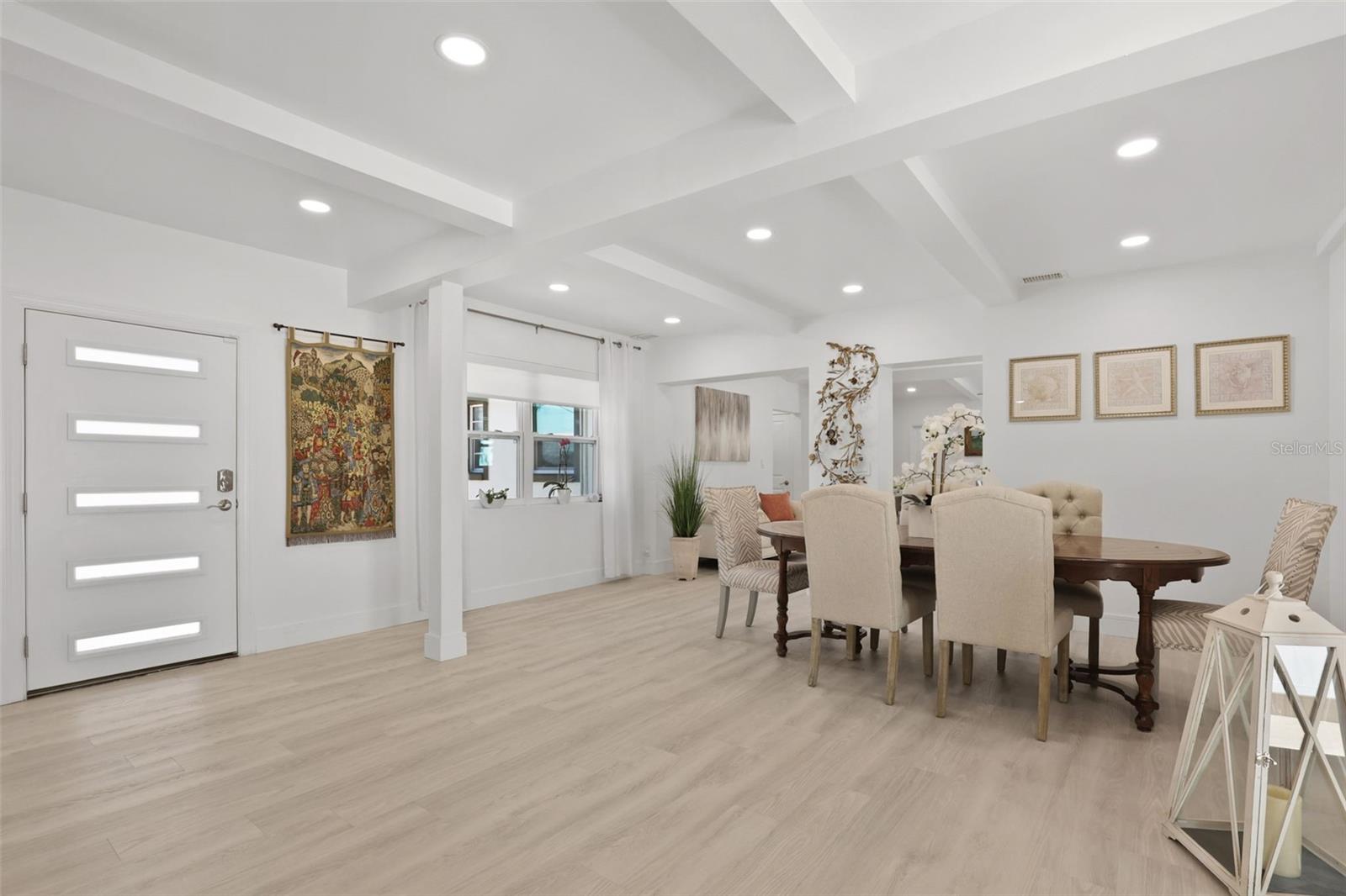 BAYSHORE ESTATES 4 - Residential