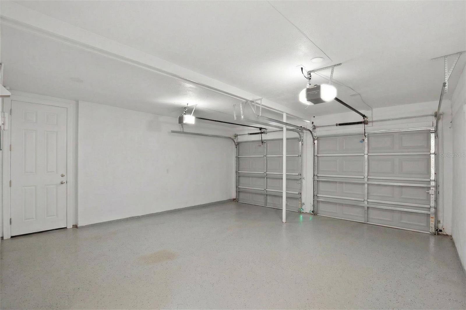 BAYSHORE ESTATES 4 - Residential