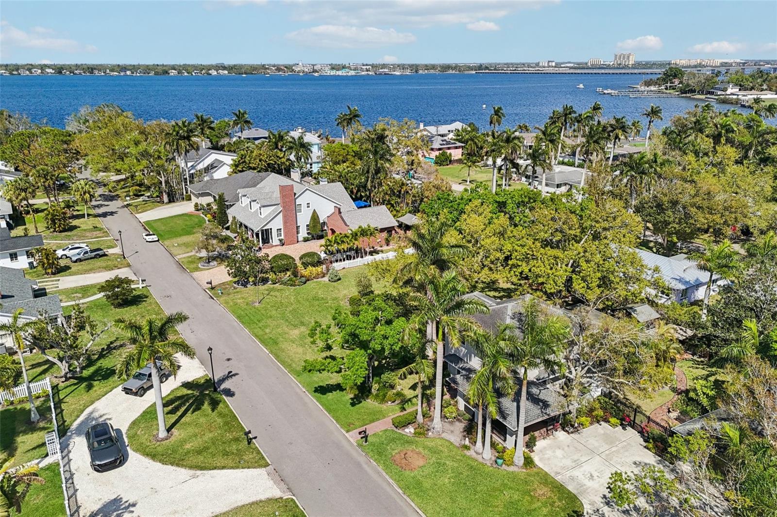 WM RICHMANS - Residential