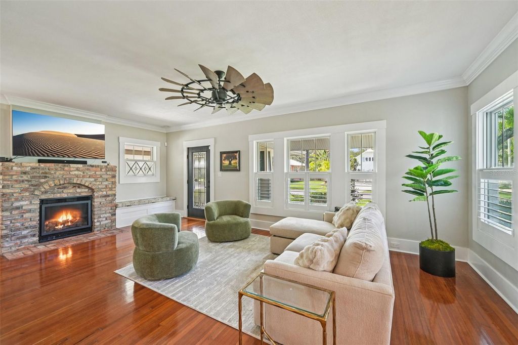 Photo of 207 23rd Street W, Bradenton, FL 34205 (MLS # A4685623)