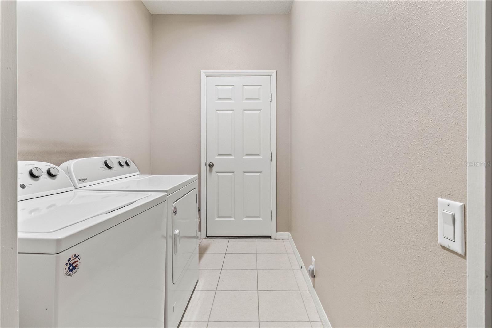 CARILLON LAKES PH 04 - Residential