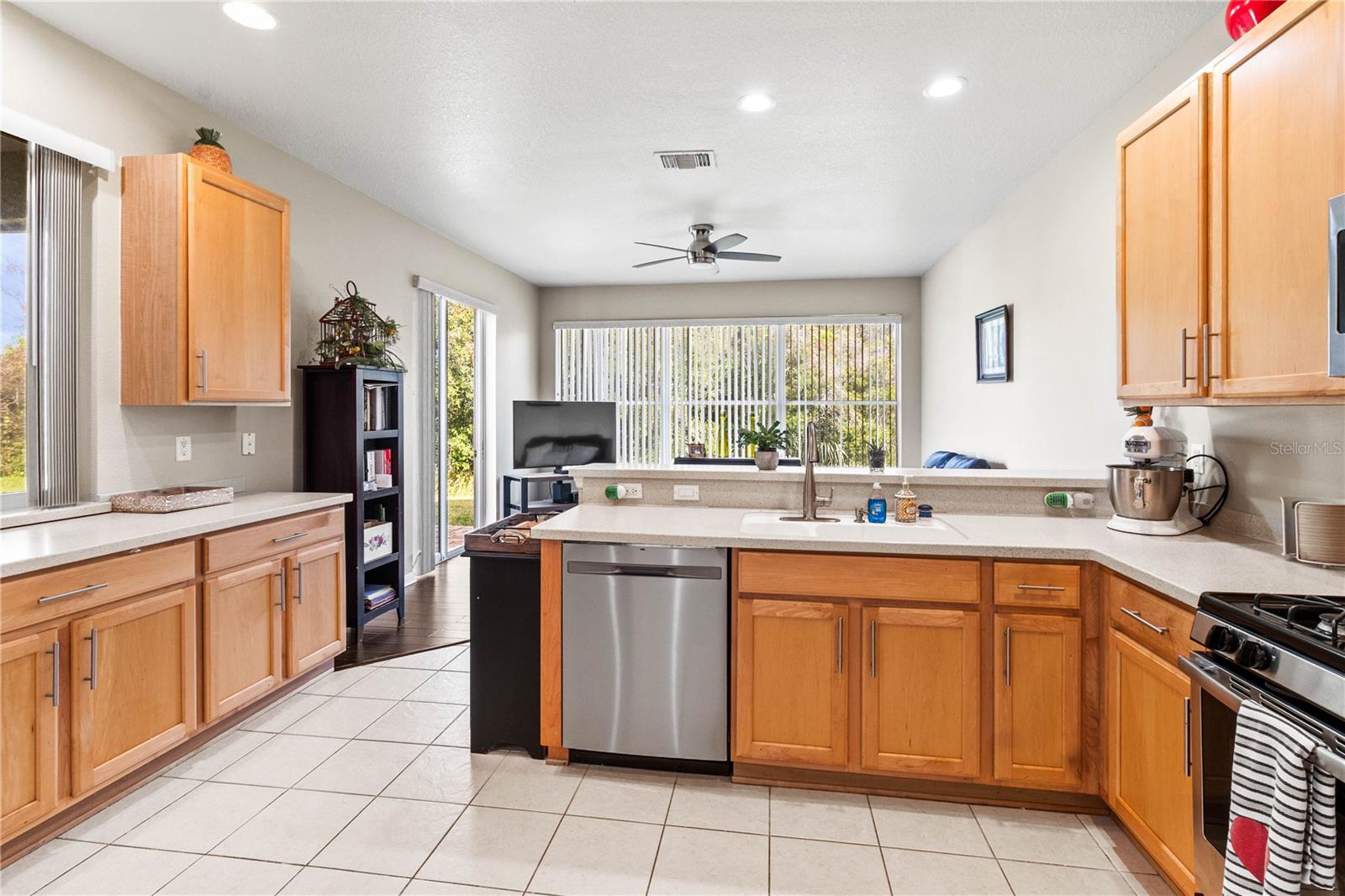 CARILLON LAKES PH 04 - Residential