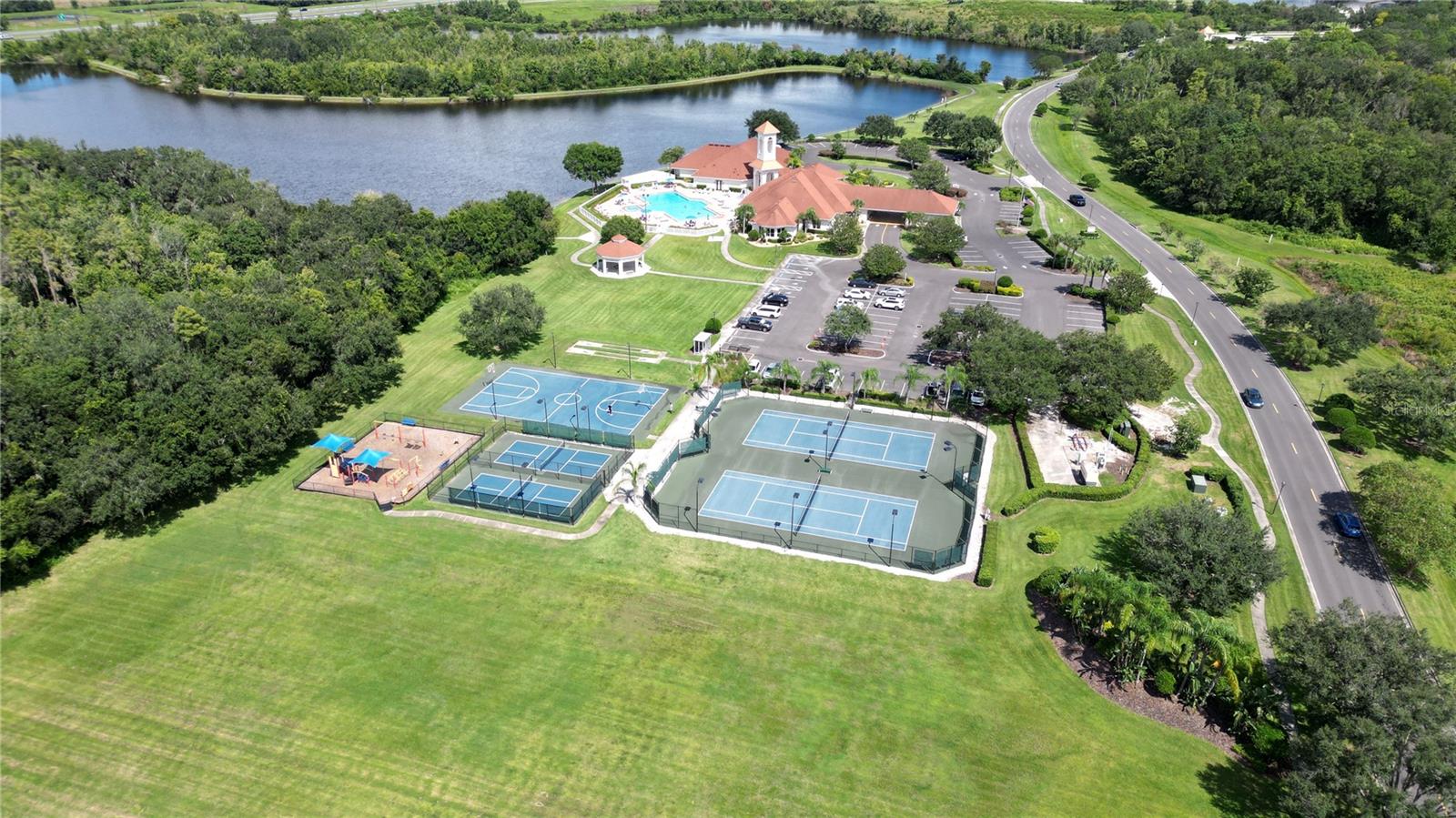 CARILLON LAKES PH 04 - Residential